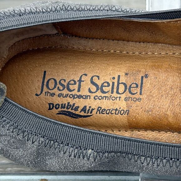 Josef Seibel Pippa33 Women’s Sz 7/EU 37 Gray Suede Slip On Ballet Flats - Picture 12 of 12